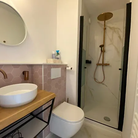 In With Stunning Sea Views Διαμέρισμα